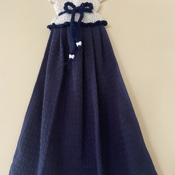 Crochet DressTea Towel, Crochet Dish or Hand Hanging Towel - Picture 6 of 9